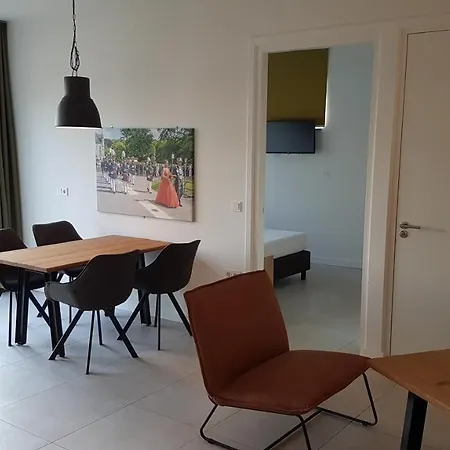 아파트 Hoeve Kroonen 쉰옵게울