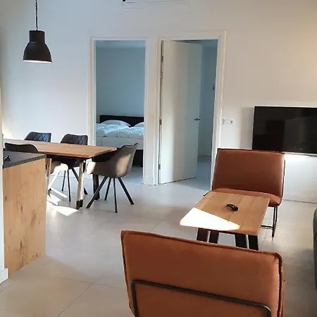 아파트 Hoeve Kroonen 쉰옵게울