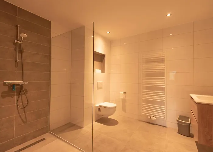 Hoeve Kroonen Schin op Geul